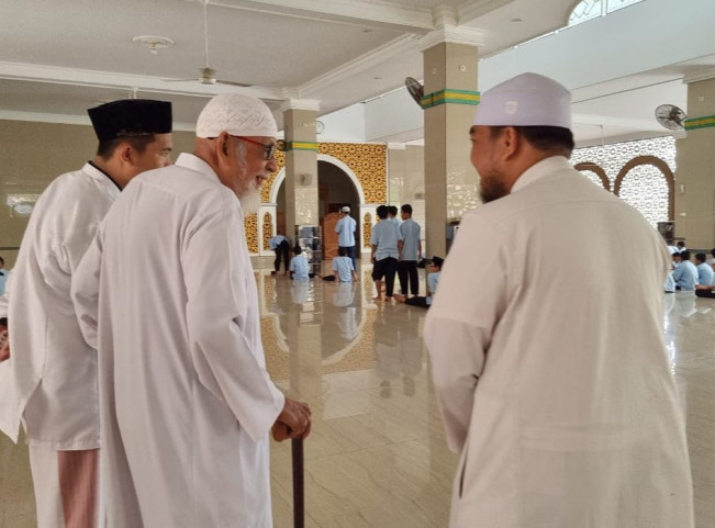 Abu Bakar Ba'asyir (Instagram @fakhru_ans_official)